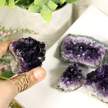 Wholesale Lot 1 lb of Natural Amethyst Clusters of AA Quality