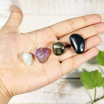 Zodiac Crystal Set for Healing, Aquarius Sun Sign Crystal Pack