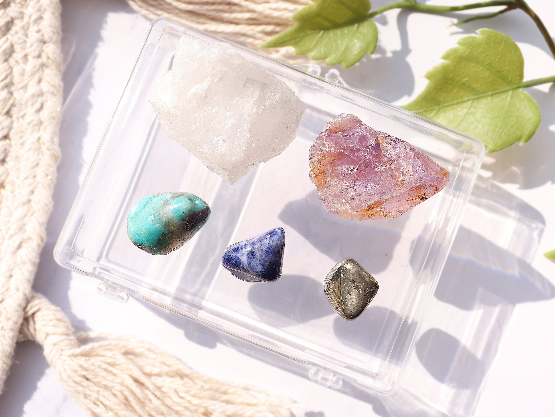 Beginner Crystal Kit, Natural Gemstones for Healing, Prosperity, Balance, Tranquility, and Energy Work