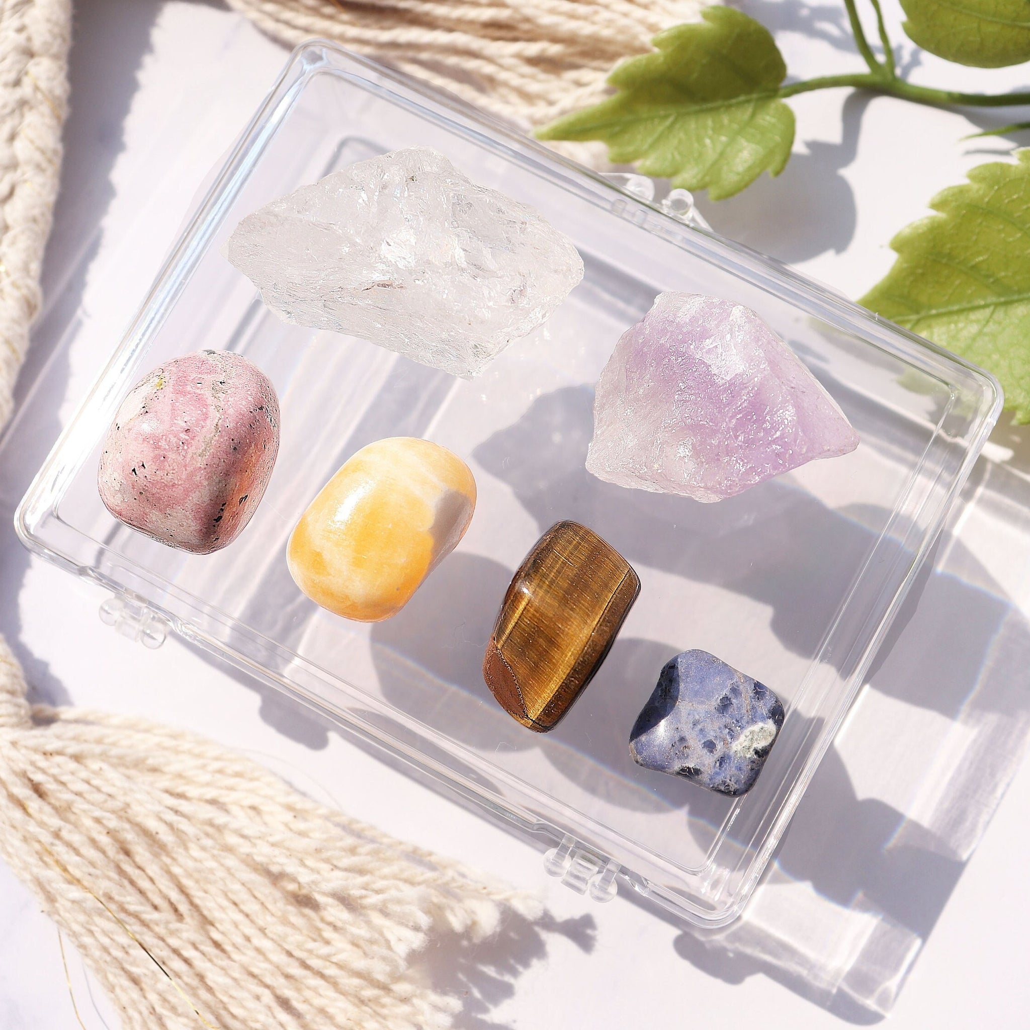 Pocket Meditating Crystals Kit, Gemstones for Creativity, Strength, Serenity, Beginner Crystal Kits