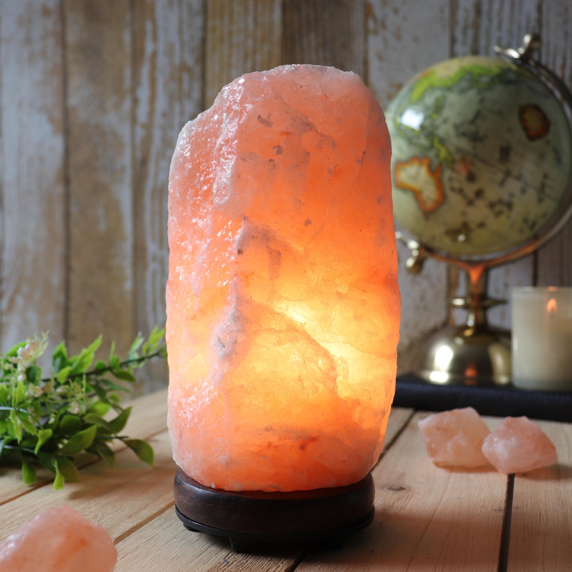 Hand-Craved Himalayan Salt Lamp from Pure Himalayan Salt Minerals from Million Year OId Salt Mine