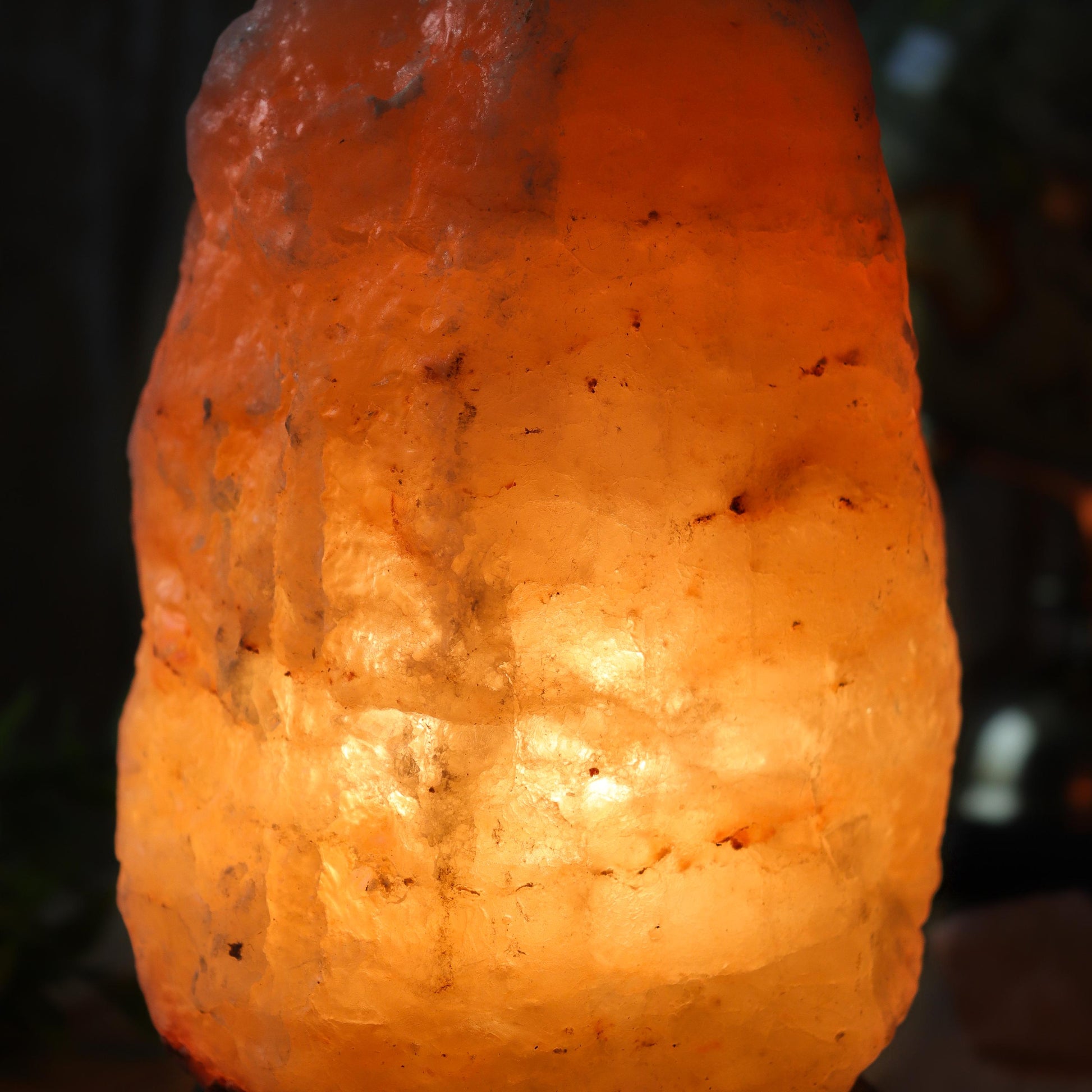 Hand-Craved Himalayan Salt Lamp from Pure Himalayan Salt Minerals from Million Year OId Salt Mine