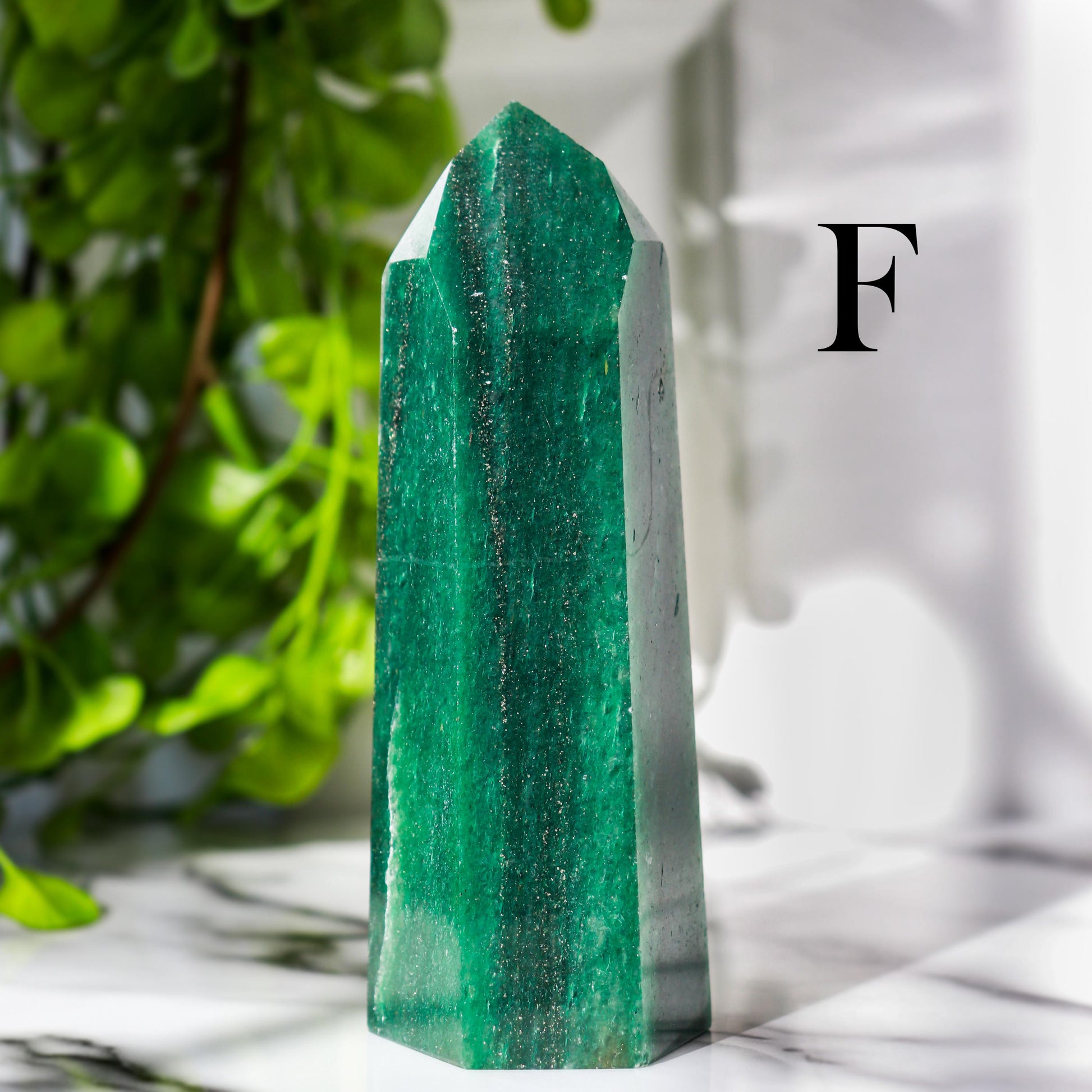 GRADE AAA Green Aventurine Tower – Healing Crystal for Heart Chakra, Natural Gemstone Tower, Polished Stone, Spiritual Gift, Energy Decor