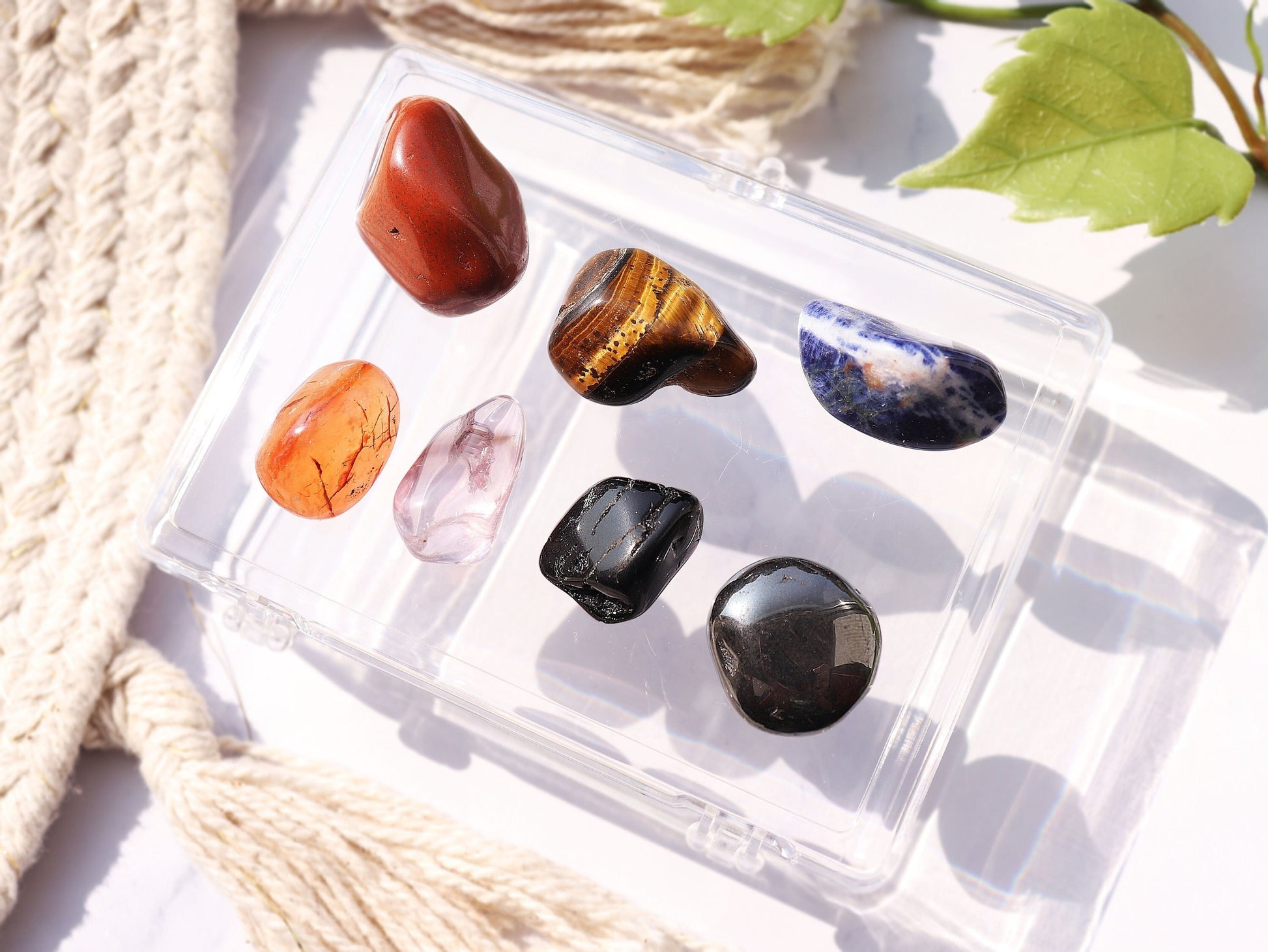 Beginner Crystal Kit, Natural Gemstones for Healing, Prosperity, Balan